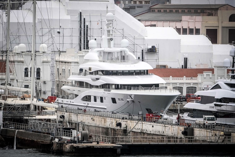 Photo: The 85-meter yacht "Valerie"associated with the head of the Rostec defense company Sergey Chemezov, docked in the port of Barcelona, ​​on March 15, 2022.