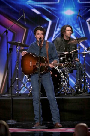 Drake Milligan, a 23-year-old country singer from Fort Worth, Texas, earned yes from all four judges, plus a comparison from Howie Mandel to Elvis Presley.